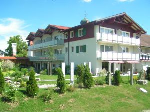 Stellenangebote Hotel Naturlandhaus Krone, Maiehöfen/Allgäu Stellenangebote Hotel Naturlandhaus Krone, Maiehöfen/Allgäu