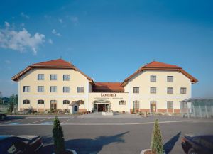 Stellenangebote Landzeit Restaurant Voralpenkreuz GmbH, Sattledt