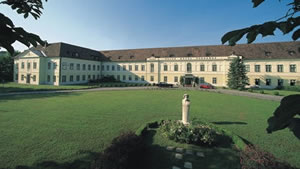 Stellenangebote Grand-Hotel Sauerhof BetriebsgesmbH, Baden bei Wien